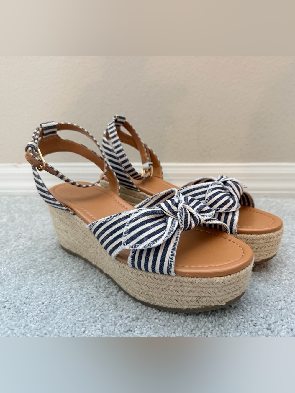 J. Crew Women’s Striped Navy Espadrille Wedge Sandals, size 10 - Picture 3 of 9